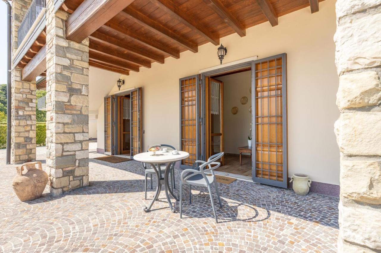 Aparthotel Il Casale Lonato - By Host4U Zewnętrze zdjęcie